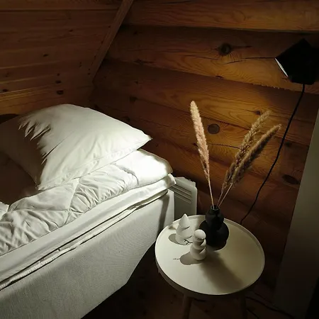 Vaehaereinari, Moekki Yllaeksellae Ylläsjärvi