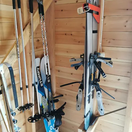 Vaehaereinari, Moekki Yllaeksellae Chalet Ylläsjärvi