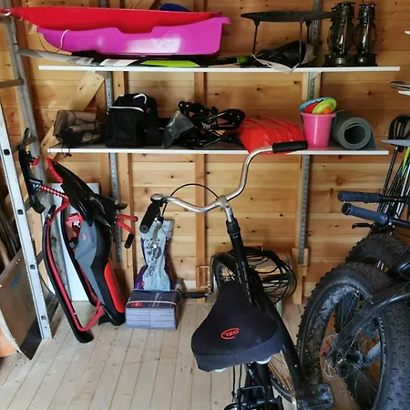 Vaehaereinari, Moekki Yllaeksellae * Ylläsjärvi