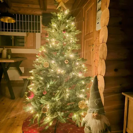 Vaehaereinari, Moekki Yllaeksellae