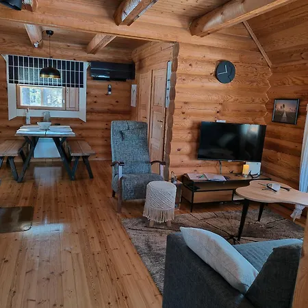 Vaehaereinari, Moekki Yllaeksellae Dağ evi Ylläsjärvi