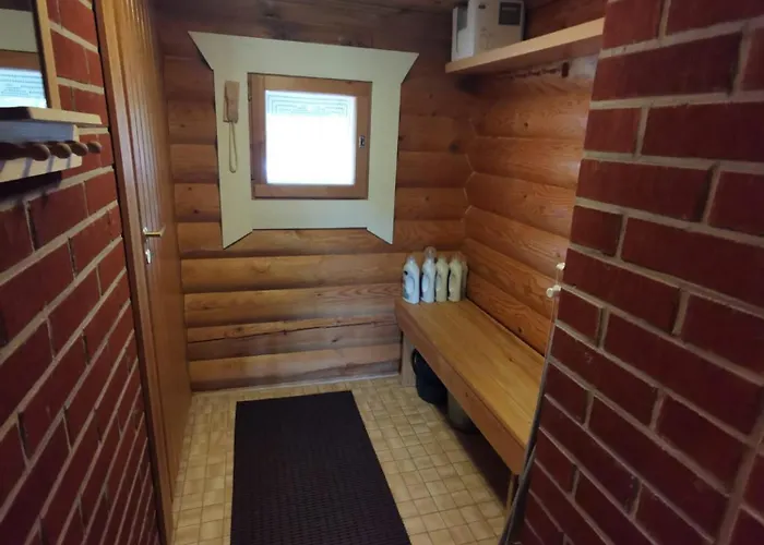 Vaehaereinari, Moekki Yllaeksellae 木屋