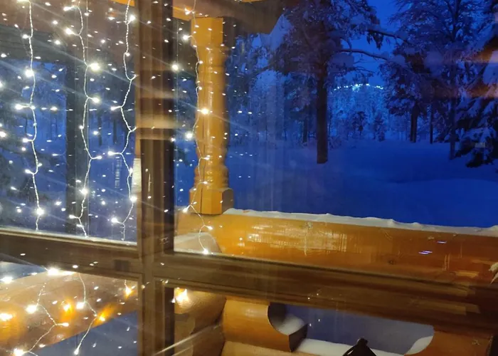 Vaehaereinari, Moekki Yllaeksellae 木屋 *