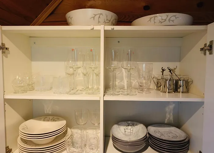 Vaehaereinari, Moekki Yllaeksellae * Ylläsjärvi